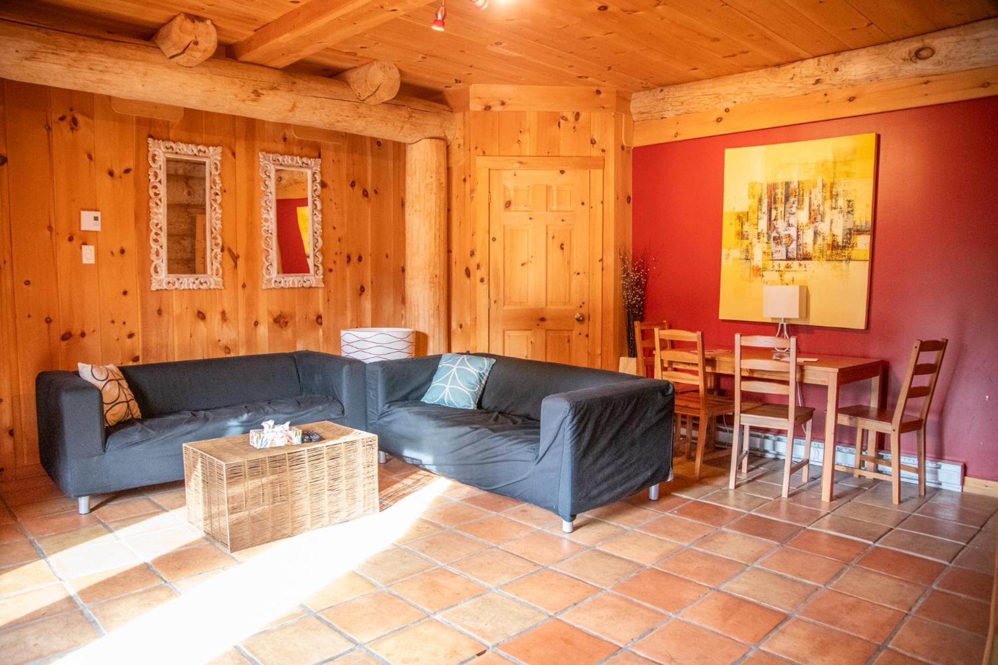 Auberge Couleurs De France Lac-Simon Dış mekan fotoğraf